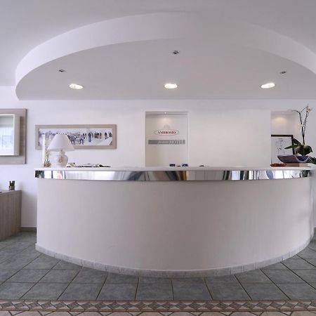 Hotel Ambrosio La Corte Olbia Eksteriør billede