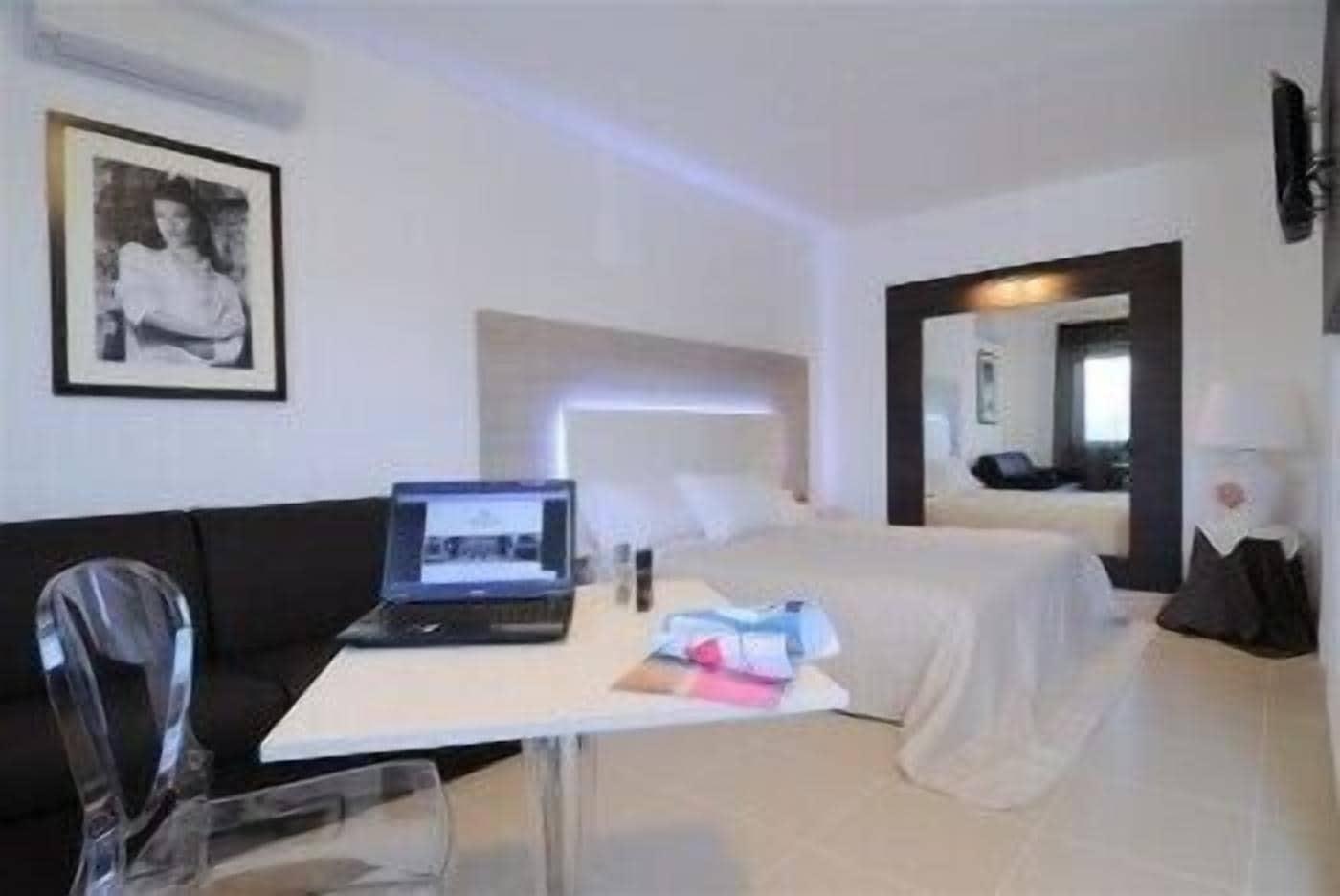 Hotel Ambrosio La Corte Olbia Eksteriør billede