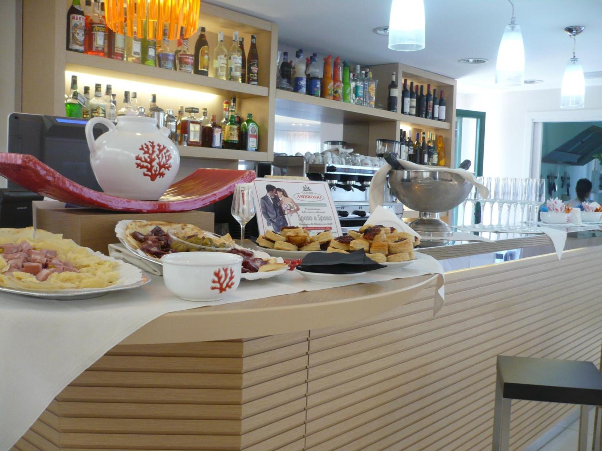Hotel Ambrosio La Corte Olbia Eksteriør billede
