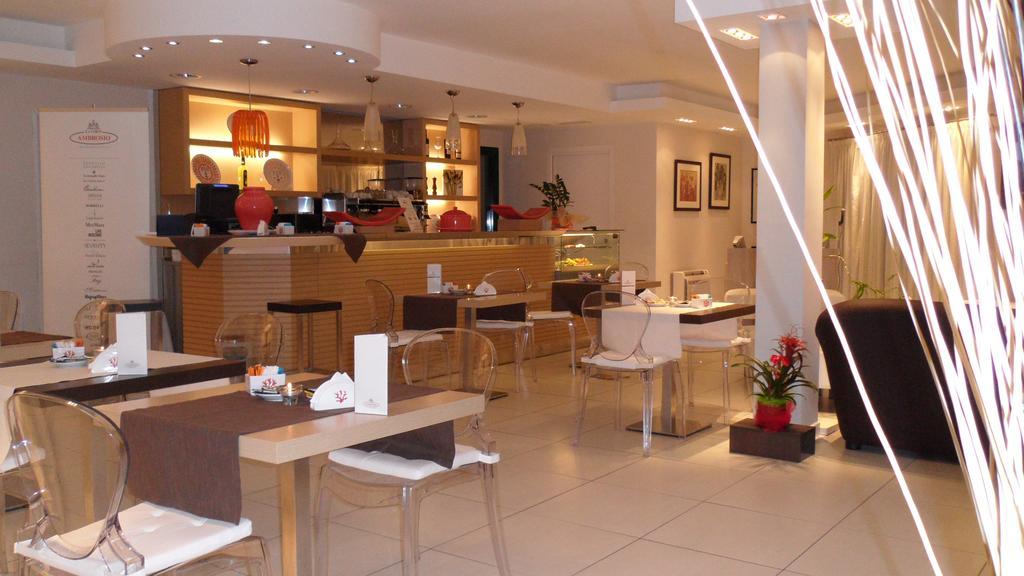 Hotel Ambrosio La Corte Olbia Eksteriør billede